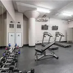 Mccormick Oasis With Balcony, Optional Parking, Patio And Gym Sleeps 6 Near Mccormick Place, Grant Park, Soldier Field & Museum Campus Apartment