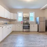 Wonderful Close To Downtown - Free Parking Chicago