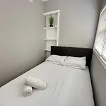 Wonderful Close To Downtown - Free Parking *