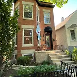 Irving Park Updated Vintage Top Unit 2-Flat