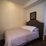 Roscoe Village Apartment Chicago