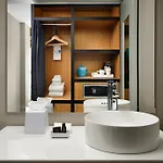 Aloft By Marriott Downtown River North Chicago