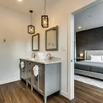 Pet Friendly And For 7! Large Common Areas To Converse And Connect Apts Apartment