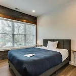 Pet Friendly And For 7! Large Common Areas To Converse And Connect Apts Apartment *