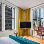 Canopy By Hilton Loop 4*