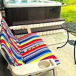 Fully Equipped Cozy 4/5 Br * Chicago