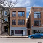 Ukrainian Village 2Br Modern Apartment D1