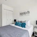 3Br Luxury Modern Apartment