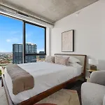Fulbrix Bright Designer With West Loop Views Apartment *