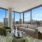 Fulbrix Bright Designer With West Loop Views Chicago
