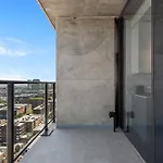 Apartment Fulbrix Bright Designer With West Loop Views *