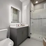 Fulbrix Bright Designer With West Loop Views Apartment Chicago