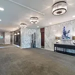Lakeview 2Br W Deck Pool Gym Nr Lincoln Park Chi-716