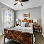 Lakefront Rooftop Parking