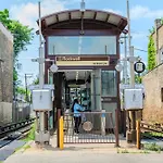 Northside Famlynest Lincoln Sq 4Br 2Ba 2P Rare Find