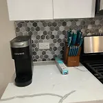 Apartment Chic Euro Getaway- Close To Downtown Chicago