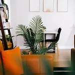 Luxurious New Remodeled Apartment *