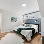 2 Bed & 3 Bath Apartment