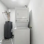 Apartment 2 Bed & 3 Bath Chicago