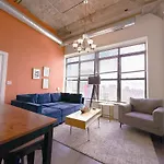 Modern 2Br Stay In South Loop With Optional Parking & Gym Access Near Museum Campus & Grant Park