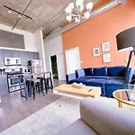 Modern 2Br Stay In South Loop With Optional Parking & Gym Access Near Museum Campus & Grant Park