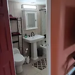 Near Midway Airport Apartment