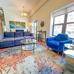 Spacious 3Br 420 Friendly Apartment Near Mccormick Place, Lakefront And Soldier Field