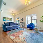 Spacious 3Br 420 Friendly Apartment Near Mccormick Place, Lakefront And Soldier Field