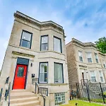 Chicago Vacation Rental Apt About 7 Mi To Downtown
