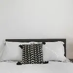 Great Location-Lincoln Park Wrigleyville And Parking