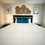 1R Cozy 1Bd Near Downtown Chicago