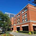 Courtyard By Marriott Chicago At Medical District-Uic