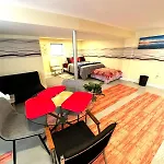 Fully Equipped Cozy 4/5 Br Apartment Chicago