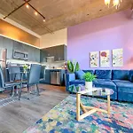 Modern And Bright 2Br On Michigan Ave With Optional Parking And Gym Access Near Soldier Field & Grant Park