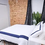 5Mins From Downtown 2Bd Fulton Market, Free Onsite Parking