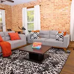5Mins From Downtown 2Bd Fulton Market, Free Onsite Parking