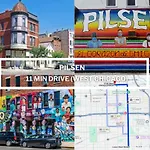 4-Bedroom Luxury Home With Rooftop & Skyline Views