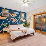 Designer Apt Billiards Private Patio 1 Parking