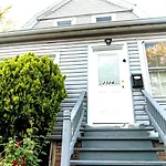 Exquisite Rogers Park 1 Bedroom, 1 Bath Apartment Near Evanston