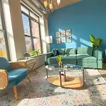 Mccormick Place Beautiful 2Br Apartment With Optional Parking Sleeps Up To 8 Near Soldier Field, Grant Park And Lakefront Trail