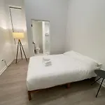 Private Rooms With Share Livingroom And Kitchen In Pilsen