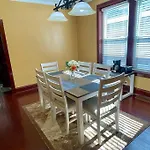 Cozy, Spacious Self-Checkin Apartment In Chicago I Car Rental Available