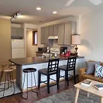 3Br 2Ba Apt Uic Rush Medical Private Parking