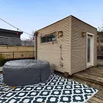 Hot Tub Haven With Private Garage