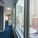 Kinzie 4* Chicago