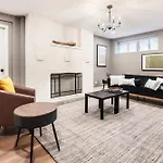 Homestay Drexel Apartments, Downtown Hyde Park *