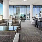 Hotel Nvcll Chicago