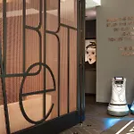 Hotel Emc2, Autograph Collection