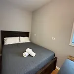 Wonderful Close To Downtown - Free Parking *