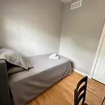 Wonderful Close To Downtown - Free Parking